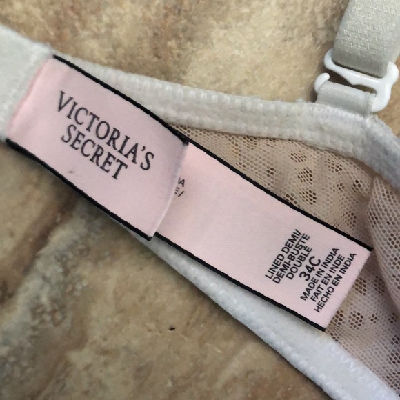 Victoria’s Secrete Bra Bundle - Picture 6 of 8